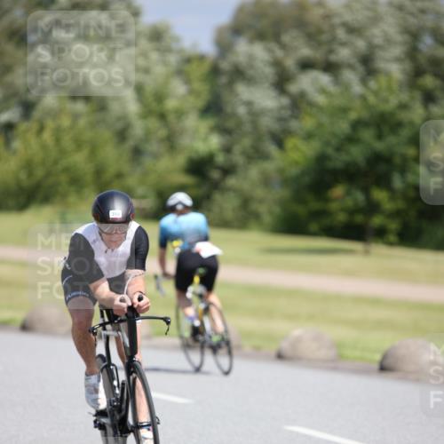 16.06.2024 - 26. Vierlanden-Triathlon Jannik Wohlers http://msf.ph/oto/6305455 16.06.2024 11:40:44 Radfahren 39, 120, 149, 190, 193, 231, 322, 358, 463, 472 meine-sportfotos.de