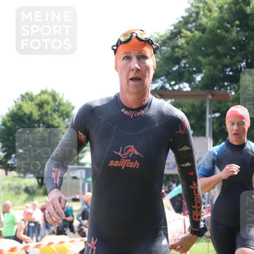 16.06.2024 - 26. Vierlanden-Triathlon Lena Gebhardt http://msf.ph/oto/6305512 16.06.2024 11:20:04 Schwimmen 444, 498, 501, 515, 517, 539, 547, 553, 572, 573, 575, 588, 623, 632, 444, 498, 501, 515, 517, 539, 547, 553, 572, 573, 575, 588, 623, 632 meine-sportfotos.de