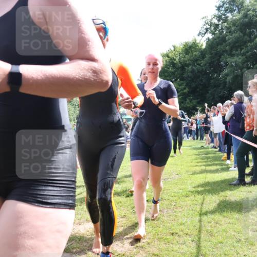16.06.2024 - 26. Vierlanden-Triathlon Lena Gebhardt http://msf.ph/oto/6305597 16.06.2024 11:20:11 Schwimmen 444, 515, 517, 539, 547, 553, 561, 572, 573, 588, 623, 444, 515, 517, 539, 547, 553, 561, 572, 573, 588, 623 meine-sportfotos.de