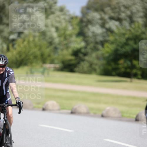16.06.2024 - 26. Vierlanden-Triathlon Jannik Wohlers http://msf.ph/oto/6305643 16.06.2024 11:40:45 Radfahren 120, 149, 193, 231, 322, 358, 463, 472 meine-sportfotos.de