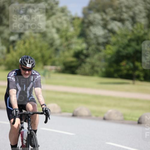 16.06.2024 - 26. Vierlanden-Triathlon Jannik Wohlers http://msf.ph/oto/6305673 16.06.2024 11:40:45 Radfahren 120, 149, 193, 231, 322, 358, 463, 472 meine-sportfotos.de