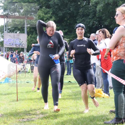 16.06.2024 - 26. Vierlanden-Triathlon Lena Gebhardt http://msf.ph/oto/6305703 16.06.2024 11:20:30 Schwimmen 524, 546, 551, 561, 524, 546, 551, 561 meine-sportfotos.de