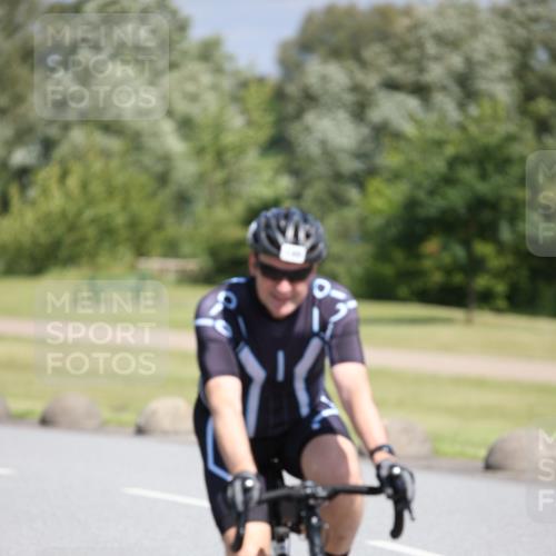 16.06.2024 - 26. Vierlanden-Triathlon Jannik Wohlers http://msf.ph/oto/6305704 16.06.2024 11:40:46 Radfahren 149, 193, 231, 313, 322, 358, 463, 472 meine-sportfotos.de