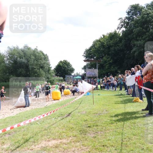 16.06.2024 - 26. Vierlanden-Triathlon Lena Gebhardt http://msf.ph/oto/6305747 16.06.2024 11:20:34 Schwimmen 524, 546, 551, 524, 546, 551 meine-sportfotos.de