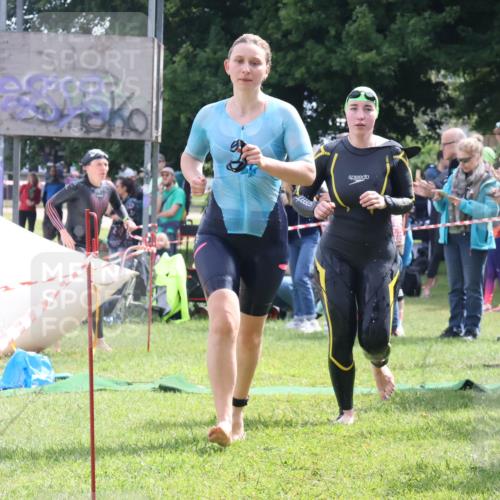 16.06.2024 - 26. Vierlanden-Triathlon Lena Gebhardt http://msf.ph/oto/6305793 16.06.2024 11:21:00 Schwimmen 342, 476, 495, 605, 342, 476, 495, 605 meine-sportfotos.de