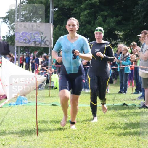 16.06.2024 - 26. Vierlanden-Triathlon Lena Gebhardt http://msf.ph/oto/6305797 16.06.2024 11:21:00 Schwimmen 342, 476, 495, 605, 342, 476, 495, 605 meine-sportfotos.de