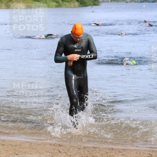 16.06.2024 - 26. Vierlanden-Triathlon Strokosch-Dieckow http://msf.ph/oto/6305944 16.06.2024 09:48:40 Schwimmen 100, 112, 100, 112 meine-sportfotos.de