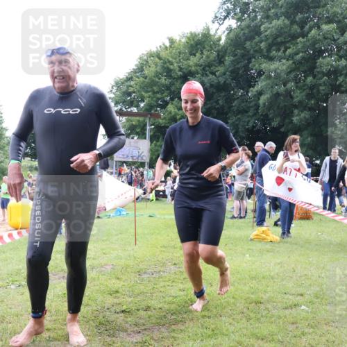 16.06.2024 - 26. Vierlanden-Triathlon Lena Gebhardt http://msf.ph/oto/6306025 16.06.2024 11:22:21 Schwimmen 488, 525, 636, 488, 525, 636 meine-sportfotos.de