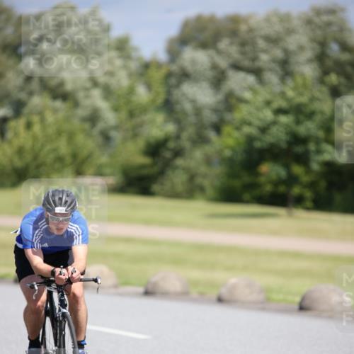16.06.2024 - 26. Vierlanden-Triathlon Jannik Wohlers http://msf.ph/oto/6306131 16.06.2024 11:40:48 Radfahren 40, 51, 149, 193, 231, 250, 280, 313, 358, 463 meine-sportfotos.de