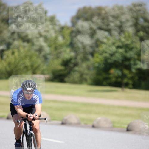 16.06.2024 - 26. Vierlanden-Triathlon Jannik Wohlers http://msf.ph/oto/6306184 16.06.2024 11:40:49 Radfahren 40, 51, 149, 193, 250, 280, 313, 358, 463 meine-sportfotos.de