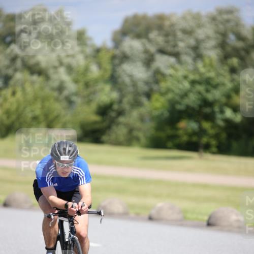 16.06.2024 - 26. Vierlanden-Triathlon Jannik Wohlers http://msf.ph/oto/6306227 16.06.2024 11:40:49 Radfahren 40, 51, 149, 193, 250, 280, 313, 358, 463 meine-sportfotos.de