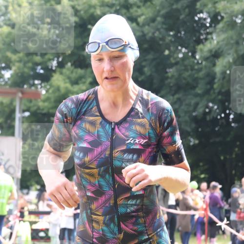 16.06.2024 - 26. Vierlanden-Triathlon Lena Gebhardt http://msf.ph/oto/6306272 16.06.2024 11:25:41 Schwimmen 535, 535 meine-sportfotos.de