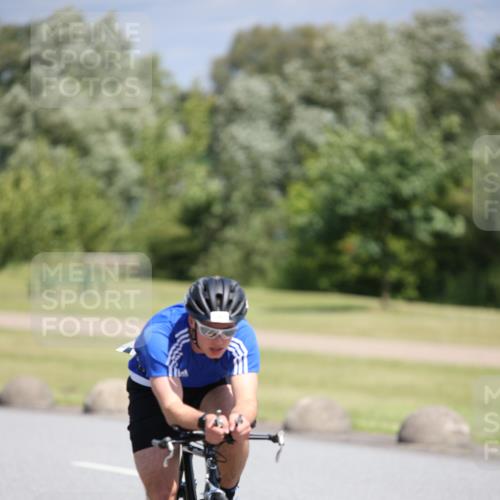 16.06.2024 - 26. Vierlanden-Triathlon Jannik Wohlers http://msf.ph/oto/6306361 16.06.2024 11:40:49 Radfahren 40, 51, 149, 193, 250, 280, 313, 358, 463 meine-sportfotos.de