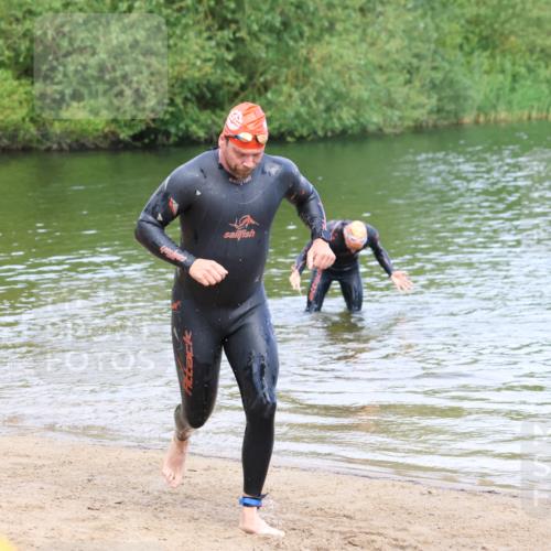 16.06.2024 - 26. Vierlanden-Triathlon Strokosch-Dieckow http://msf.ph/oto/6306895 16.06.2024 09:50:00 Schwimmen 79, 79 meine-sportfotos.de