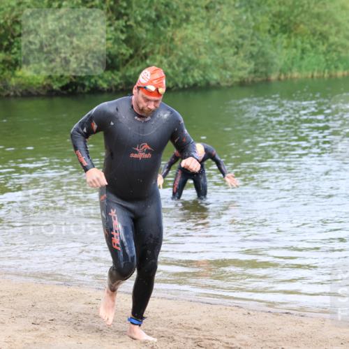16.06.2024 - 26. Vierlanden-Triathlon Strokosch-Dieckow http://msf.ph/oto/6306915 16.06.2024 09:50:00 Schwimmen 79, 79 meine-sportfotos.de