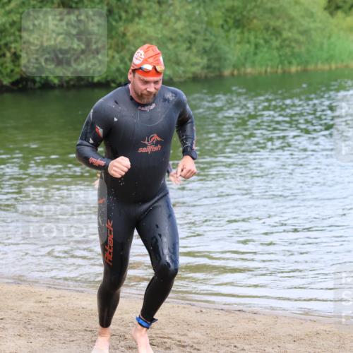 16.06.2024 - 26. Vierlanden-Triathlon Strokosch-Dieckow http://msf.ph/oto/6306967 16.06.2024 09:50:00 Schwimmen 79, 79 meine-sportfotos.de