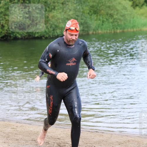 16.06.2024 - 26. Vierlanden-Triathlon Strokosch-Dieckow http://msf.ph/oto/6306980 16.06.2024 09:50:00 Schwimmen 79, 79 meine-sportfotos.de