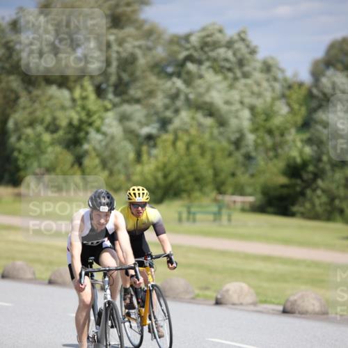 16.06.2024 - 26. Vierlanden-Triathlon Jannik Wohlers http://msf.ph/oto/6307075 16.06.2024 11:40:59 Radfahren 215, 228, 265, 317, 321, 335 meine-sportfotos.de