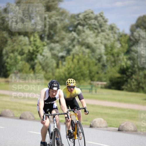 16.06.2024 - 26. Vierlanden-Triathlon Jannik Wohlers http://msf.ph/oto/6307085 16.06.2024 11:40:59 Radfahren 215, 228, 265, 317, 321, 335 meine-sportfotos.de