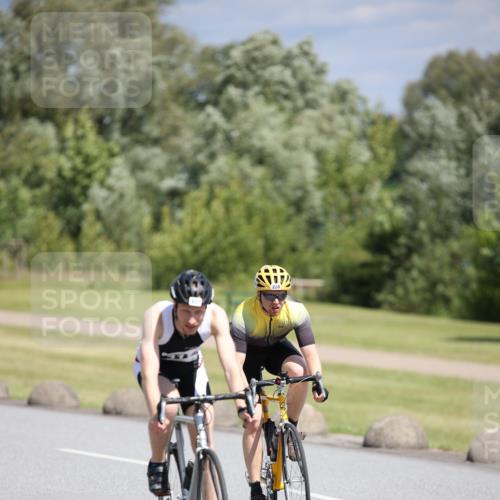 16.06.2024 - 26. Vierlanden-Triathlon Jannik Wohlers http://msf.ph/oto/6307103 16.06.2024 11:41:00 Radfahren 215, 228, 265, 317, 321, 335 meine-sportfotos.de