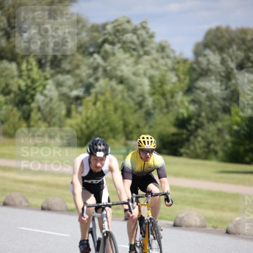 16.06.2024 - 26. Vierlanden-Triathlon Jannik Wohlers http://msf.ph/oto/6307107 16.06.2024 11:41:00 Radfahren 215, 228, 265, 317, 321, 335 meine-sportfotos.de