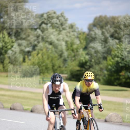 16.06.2024 - 26. Vierlanden-Triathlon Jannik Wohlers http://msf.ph/oto/6307126 16.06.2024 11:41:00 Radfahren 215, 228, 265, 317, 321, 335 meine-sportfotos.de