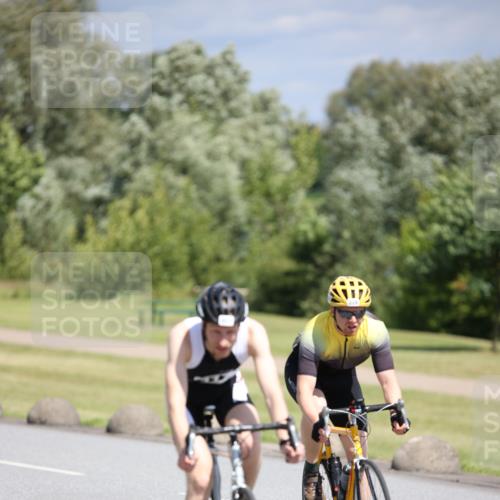 16.06.2024 - 26. Vierlanden-Triathlon Jannik Wohlers http://msf.ph/oto/6307207 16.06.2024 11:41:00 Radfahren 215, 228, 265, 317, 321, 335 meine-sportfotos.de
