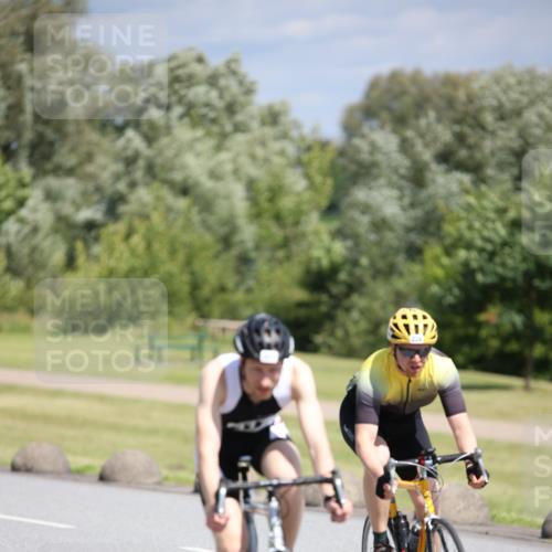 16.06.2024 - 26. Vierlanden-Triathlon Jannik Wohlers http://msf.ph/oto/6307260 16.06.2024 11:41:00 Radfahren 215, 228, 265, 317, 321, 335 meine-sportfotos.de