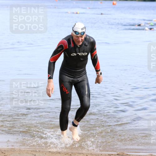 16.06.2024 - 26. Vierlanden-Triathlon Strokosch-Dieckow http://msf.ph/oto/6307467 16.06.2024 09:51:17 Schwimmen 19, 19 meine-sportfotos.de