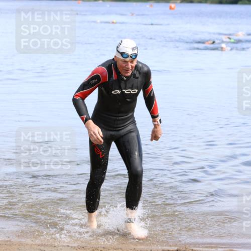16.06.2024 - 26. Vierlanden-Triathlon Strokosch-Dieckow http://msf.ph/oto/6307479 16.06.2024 09:51:17 Schwimmen 19, 19 meine-sportfotos.de