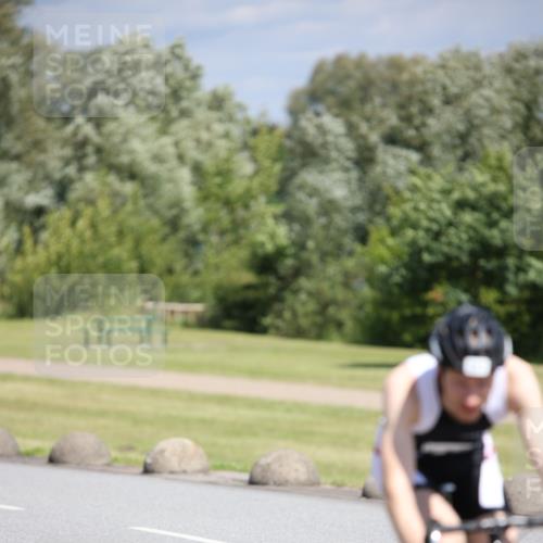 16.06.2024 - 26. Vierlanden-Triathlon Jannik Wohlers http://msf.ph/oto/6307721 16.06.2024 11:41:01 Radfahren 215, 228, 265, 317, 335 meine-sportfotos.de