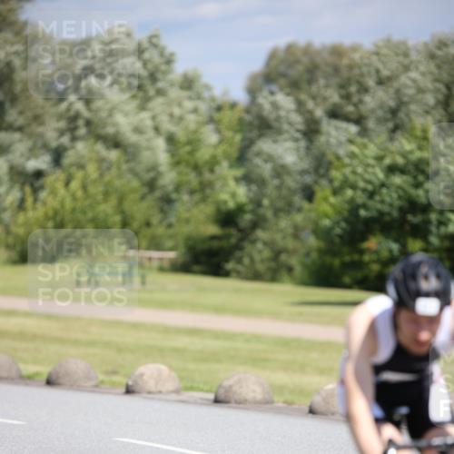 16.06.2024 - 26. Vierlanden-Triathlon Jannik Wohlers http://msf.ph/oto/6307723 16.06.2024 11:41:01 Radfahren 215, 228, 265, 317, 335 meine-sportfotos.de