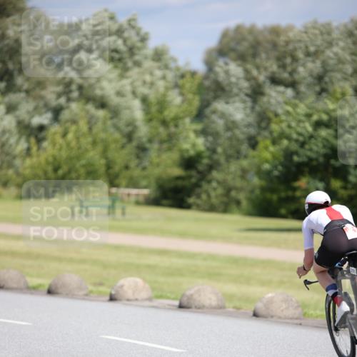 16.06.2024 - 26. Vierlanden-Triathlon Jannik Wohlers http://msf.ph/oto/6307919 16.06.2024 11:41:01 Radfahren 215, 228, 265, 317, 335 meine-sportfotos.de