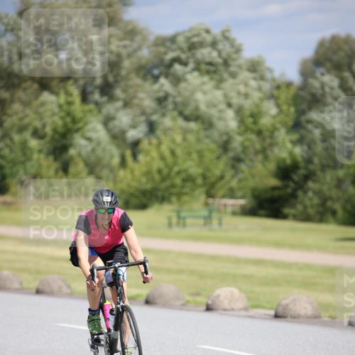 16.06.2024 - 26. Vierlanden-Triathlon Jannik Wohlers http://msf.ph/oto/6308075 16.06.2024 11:41:04 Radfahren 215, 224, 228, 265, 317 meine-sportfotos.de