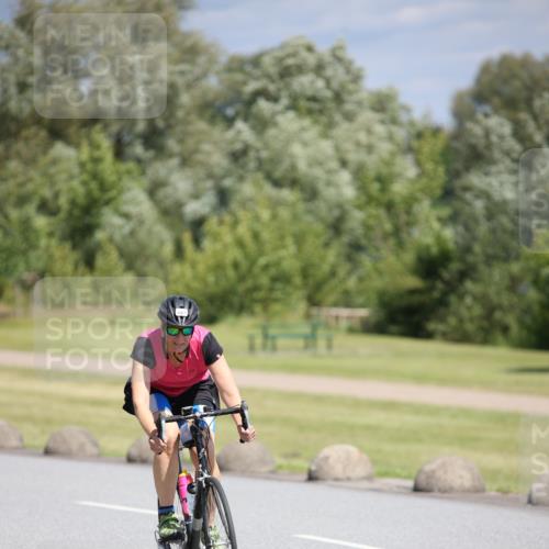 16.06.2024 - 26. Vierlanden-Triathlon Jannik Wohlers http://msf.ph/oto/6308443 16.06.2024 11:41:04 Radfahren 215, 224, 228, 265, 317 meine-sportfotos.de