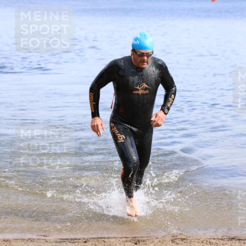 16.06.2024 - 26. Vierlanden-Triathlon Strokosch-Dieckow http://msf.ph/oto/6308805 16.06.2024 09:53:09 Schwimmen 143, 206, 216, 143, 206, 216 meine-sportfotos.de