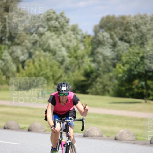 16.06.2024 - 26. Vierlanden-Triathlon Jannik Wohlers http://msf.ph/oto/6309052 16.06.2024 11:41:05 Radfahren 215, 224, 228, 265, 317 meine-sportfotos.de