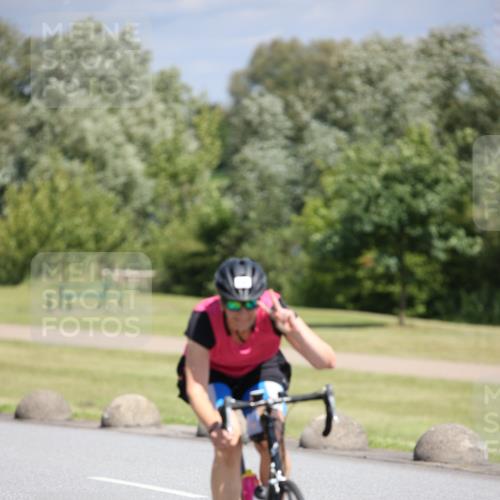 16.06.2024 - 26. Vierlanden-Triathlon Jannik Wohlers http://msf.ph/oto/6309199 16.06.2024 11:41:05 Radfahren 215, 224, 228, 265, 317 meine-sportfotos.de
