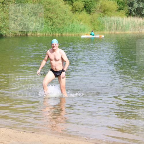 16.06.2024 - 26. Vierlanden-Triathlon Strokosch-Dieckow http://msf.ph/oto/6309304 16.06.2024 09:53:42 Schwimmen 67, 111, 67, 111 meine-sportfotos.de