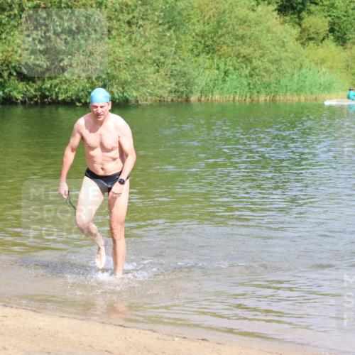 16.06.2024 - 26. Vierlanden-Triathlon Strokosch-Dieckow http://msf.ph/oto/6309358 16.06.2024 09:53:45 Schwimmen 67, 67 meine-sportfotos.de