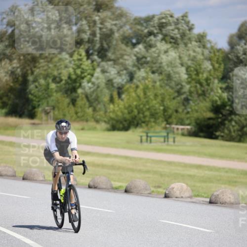 16.06.2024 - 26. Vierlanden-Triathlon Jannik Wohlers http://msf.ph/oto/6309404 16.06.2024 11:41:12 Radfahren 142, 174, 224, 413 meine-sportfotos.de