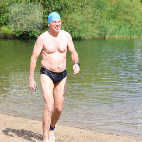 16.06.2024 - 26. Vierlanden-Triathlon Strokosch-Dieckow http://msf.ph/oto/6309422 16.06.2024 09:53:48 Schwimmen 67, 156, 67, 156 meine-sportfotos.de