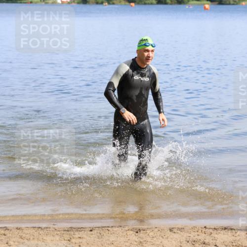 16.06.2024 - 26. Vierlanden-Triathlon Strokosch-Dieckow http://msf.ph/oto/6309474 16.06.2024 09:54:31 Schwimmen 94, 94 meine-sportfotos.de