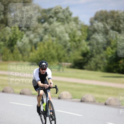 16.06.2024 - 26. Vierlanden-Triathlon Jannik Wohlers http://msf.ph/oto/6309491 16.06.2024 11:41:13 Radfahren 138, 142, 174, 185, 224, 413 meine-sportfotos.de