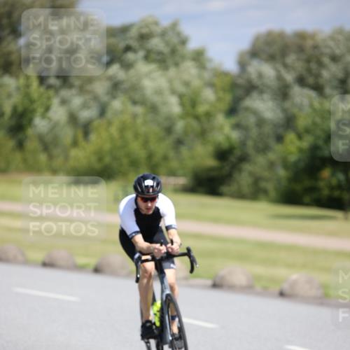 16.06.2024 - 26. Vierlanden-Triathlon Jannik Wohlers http://msf.ph/oto/6309647 16.06.2024 11:41:13 Radfahren 138, 142, 174, 185, 224, 413 meine-sportfotos.de