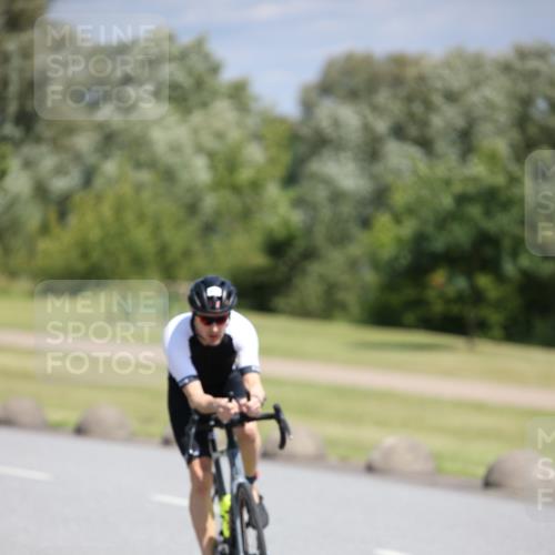 16.06.2024 - 26. Vierlanden-Triathlon Jannik Wohlers http://msf.ph/oto/6309665 16.06.2024 11:41:13 Radfahren 138, 142, 174, 185, 224, 413 meine-sportfotos.de