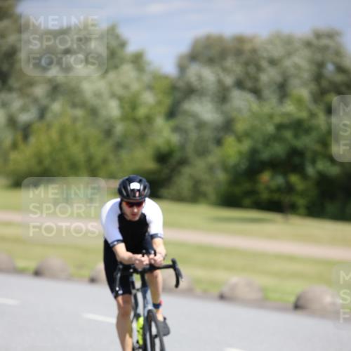 16.06.2024 - 26. Vierlanden-Triathlon Jannik Wohlers http://msf.ph/oto/6309670 16.06.2024 11:41:13 Radfahren 138, 142, 174, 185, 224, 413 meine-sportfotos.de