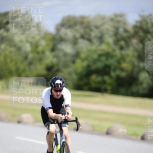 16.06.2024 - 26. Vierlanden-Triathlon Jannik Wohlers http://msf.ph/oto/6309706 16.06.2024 11:41:14 Radfahren 138, 142, 174, 185, 224, 413 meine-sportfotos.de