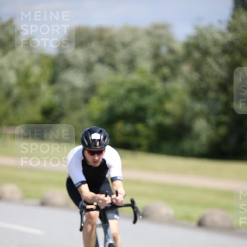 16.06.2024 - 26. Vierlanden-Triathlon Jannik Wohlers http://msf.ph/oto/6309742 16.06.2024 11:41:14 Radfahren 138, 142, 174, 185, 224, 413 meine-sportfotos.de