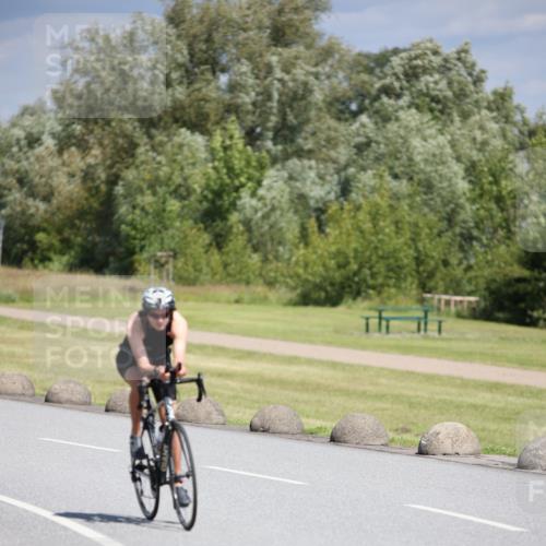 16.06.2024 - 26. Vierlanden-Triathlon Jannik Wohlers http://msf.ph/oto/6309882 16.06.2024 11:41:16 Radfahren 138, 142, 174, 185, 196, 349, 413 meine-sportfotos.de